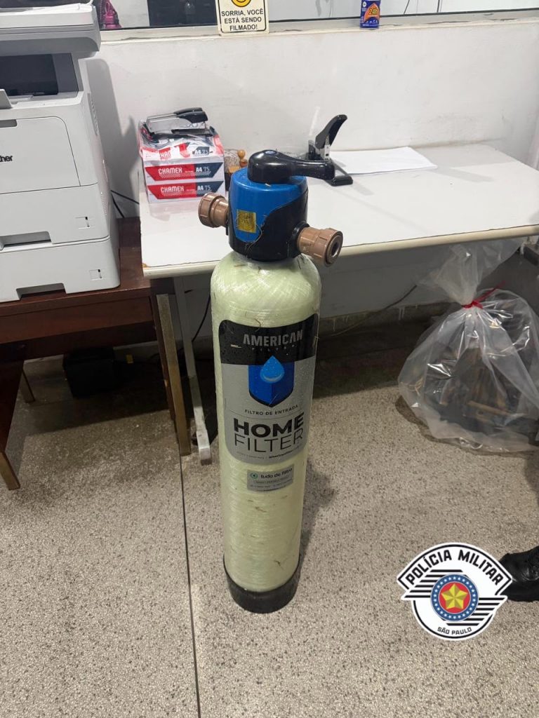 Suspeito foi preso pela Polícia Militar durante patrulhamento no Centro de Caçapava