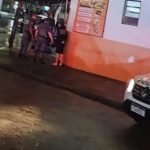 Ataque a tiros em adega deixa homem e mulher feridos em Caraguatatuba