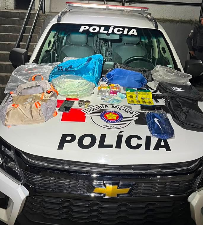 Homem é preso em flagrante após furtar banca na avenida Nelson D'Ávila