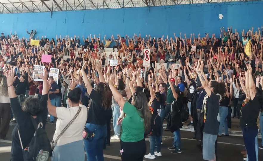 Após 16 dias de greve, servidores de Taubaté aprovam acordo e encerram paralisação