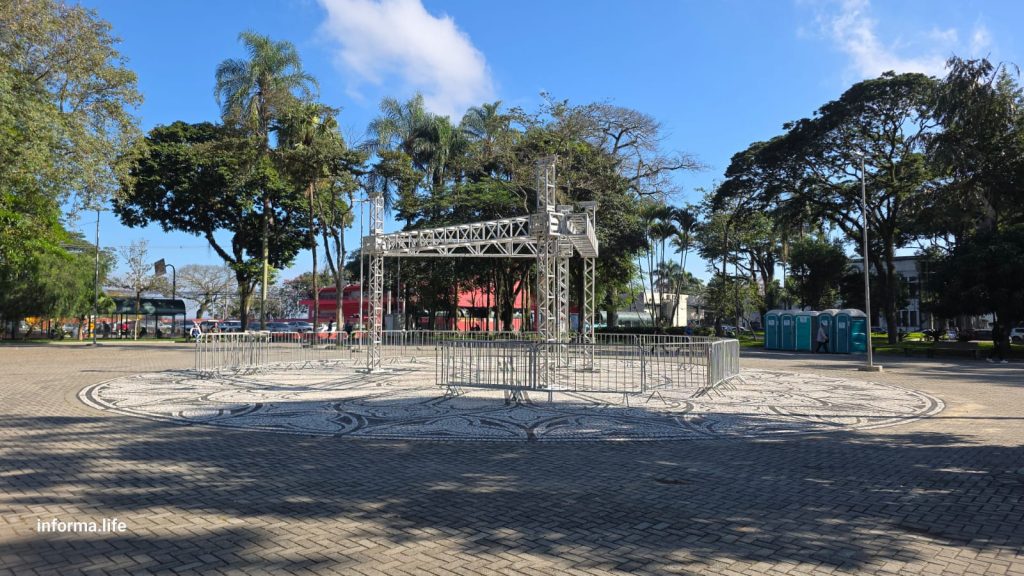 No coração de São José, praça Afonso Pena está pronta para receber a torcida: Brasil encara o Haiti em busca da 1ª vitória na Copa do Mundo