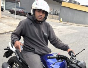 Motorista que matou motociclista de 23 anos em São José dos Campos é solta após audiência de custódia