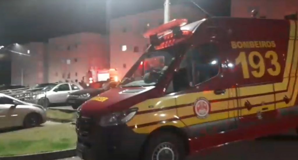 Incêndio em apartamento no Cajuru mobiliza Bombeiros na madrugada em São José dos Campos