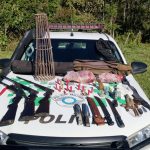 Polícia Ambiental em Paraibuna apreende armas e carne silvestre