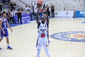 Dexter McClanahan seguirá no São José Basketball para a temporada 2026/27