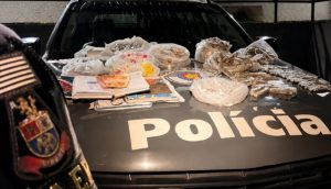 BAEP apreende mais de 2,6 mil porções de drogas e prende traficante em São José dos Campos