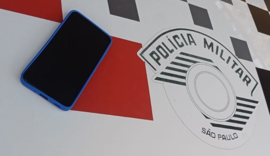 Polícia Militar prende homem com celular furtado durante ação no Campo dos Alemães, em São José dos Campos