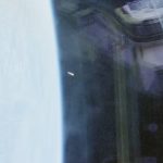 Mistério no espaço: governo dos EUA revela fotos de objeto não identificado feitas por astronautas da NASA