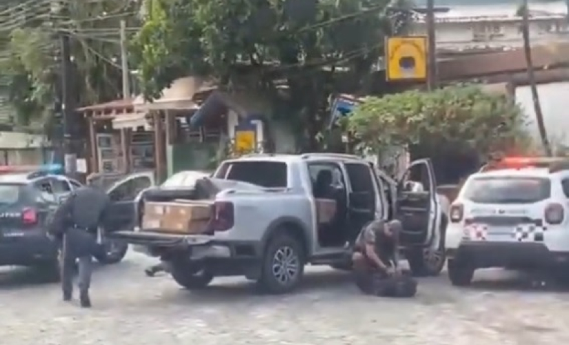 Assaltantes que amarraram vítimas são presos pela PM em São Sebastião