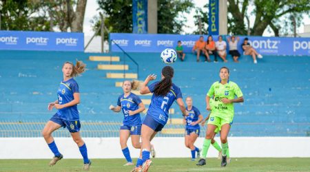 Clássico no futebol feminino: São José enfrenta o Taubaté no Brasileirão A-2