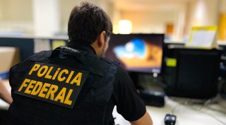 Operação da Polícia Federal teve mandados cumpridos em São José dos Campos e Caraguatatuba