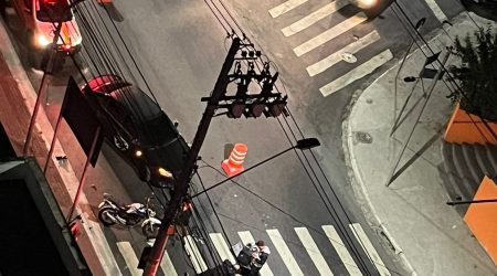 Acidente na Juscelino Kubitschek mobiliza resgate em São José dos Campos