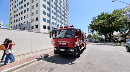 Alarme de incêndio gera evacuação em prédio no Aquarius