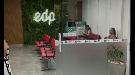 Atendimento da EDP gera reclamações em loja de shopping