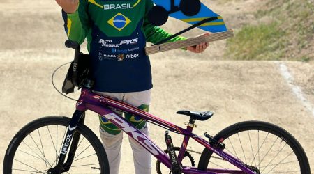 Atleta joseense Manu Ramos, de 9 anos, conquista título latino-americano de BMX em Aruba