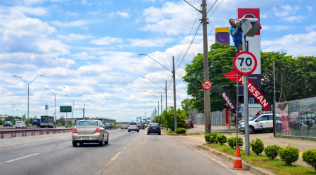 Avenida Benedito Matarazzo lidera número de infrações de trânsito em São José em 2025
