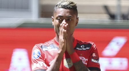 Bruno Henrique é indiciado pela PF por fraude e manipulação de cartão amarelo