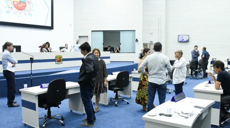 Vereadores aprovaram quatro projetos nesta quinta-feira. Foto: Flávio Pereira/CMSJC