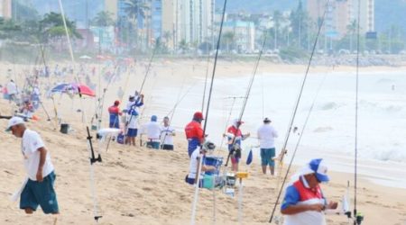 Campeonato de Pesca agita Massaguaçu, em Caraguá, no fim de semana