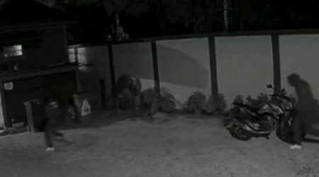 Casa em condomínio de luxo é invadida por falsos policiais em São José dos Campos