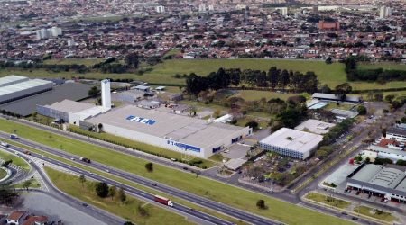 Com oportunidades em São José, Eaton abre mais de 100 vagas para estágio e trainee