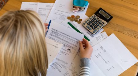 Novo Desenrola Brasil começa nesta terça com condições facilitadas para renegociação de dívidas