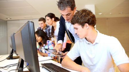 CIEE oferece 176 vagas de estágio na RM Vale do Paraíba