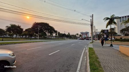 Domingo tem interdições na Via Oeste para corrida e na Cassiano Ricardo para implosão no Aquarius