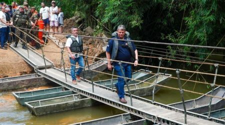 Em Ubatuba Tarcisio anuncia R$ 6 mi para reconstrução de pontes