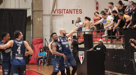 Em noite histórica, São José Basketball vence SP e avança à final do Paulista!