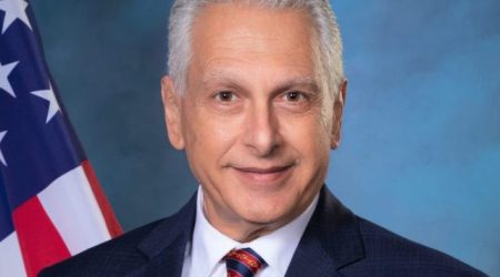 Ex-prefeito e pastor do Texas chega a São José para uma palestra gratuita