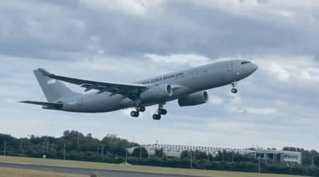 FAB envia avião para resgatar brasileiros em Israel