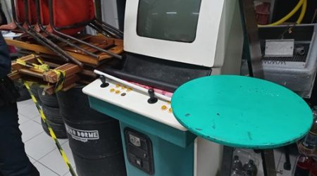 Forças de segurança interditam adega na zona sul!