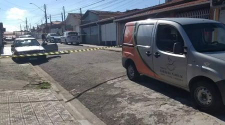 Homem de 28 anos é executado a tiros dentro do próprio carro em Taubaté