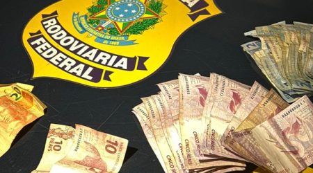 Homem é preso após roubar pedágio e tentar fugir correndo pelas margens da Dutra