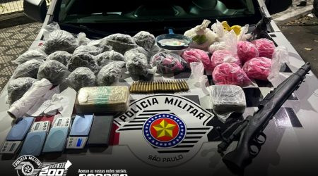 Homem é preso com fuzil 7.62 e grande quantidade de drogas