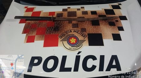 Homem é preso por violência doméstica e ameaça com espada em São José dos Campos