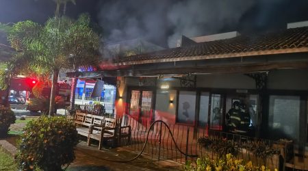 Incêndio em restaurante em Ubatuba pode ter sido causado por tentativa de furto