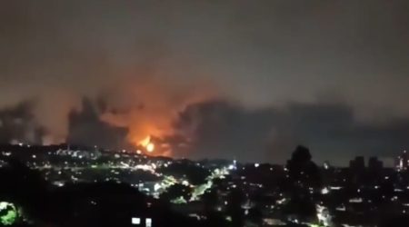 Intensidade da chama da Revap chama atenção em vários bairros