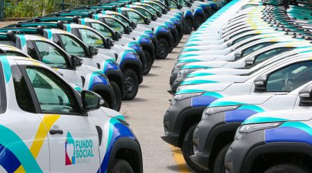 Governo de SP entrega veículos para 22 cidades da RM Vale