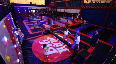 Maior Parque de Trampolins do RJ abre as portas em São José dos Campos