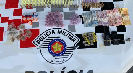 Menores apreendidos com muitas drogas às 7h20 pela PM na zona sul