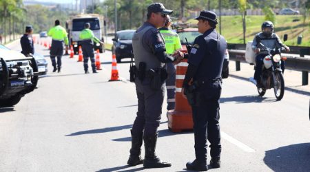 Mototáxi é apreendido em blitz na zona sul