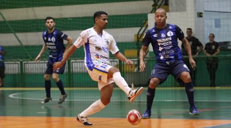 No dérbi metropolitano São José e Taubaté empatam 1º jogo da final da Liga Paulista