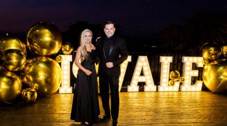 Pedro Júnior, Helena Mello e equipe celebram 10 anos da i9vale - Crédito CR Studio Foto e Filme