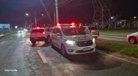Perseguição policial em São José termina com apreensão de moto