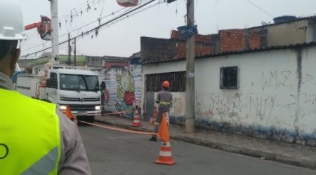 Pipas causam apagões que afetaram 30 mil na RM Vale do Paraíba em 2025!