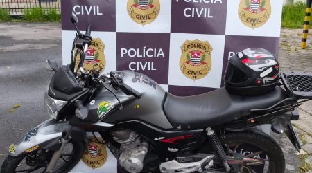 Polícia Civil prende homem após roubo em sorveteria de São José