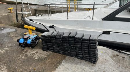 Polícia apreende cocaína no Porto de Santos com auxílio de robô-submarino