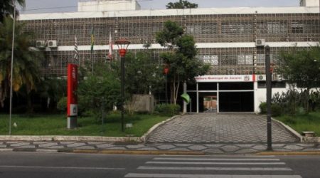 Prefeitura de Jacareí abre inscrições para 31 vagas em diversos cargos